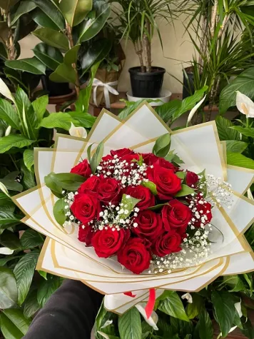 15 adet gül buketi