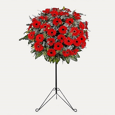 Krmz Gerberalardan Hazrlanm Ferforje Aranjman