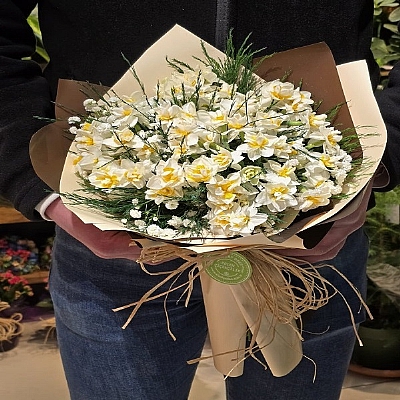 Mis kokulu Nergiz buketi