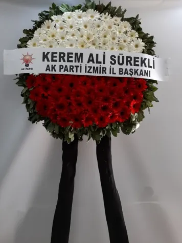 Cenaze çelengi