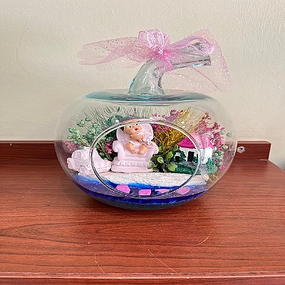 Pembe Yapay bebekli teraryum